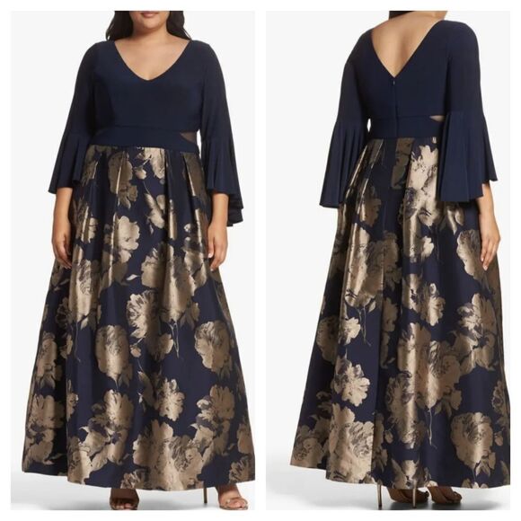 Xscape Navy Blue Long Brocade Ballgown - Picture 1 of 12